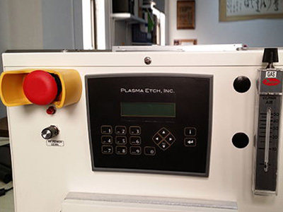 等離子表面處理機(jī)的聚合工藝有哪些特點(diǎn)和用途