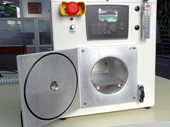 頭盔生產(chǎn)中等離子清洗機(jī)的作用是什么